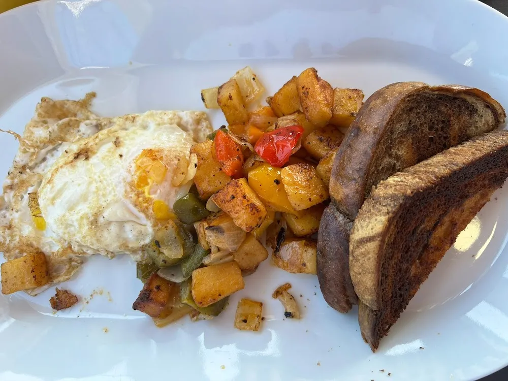 Classic Breakfast Plate